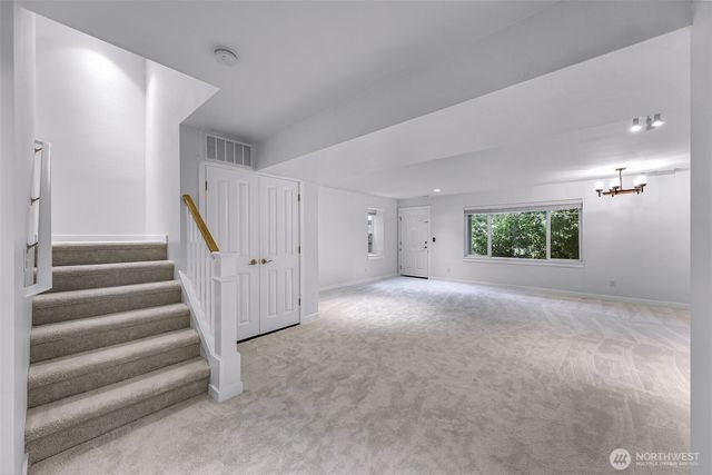 1757 9th Court NE, Issaquah, WA 98029