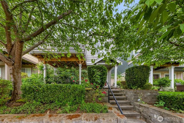 1757 9th Court NE, Issaquah, WA 98029