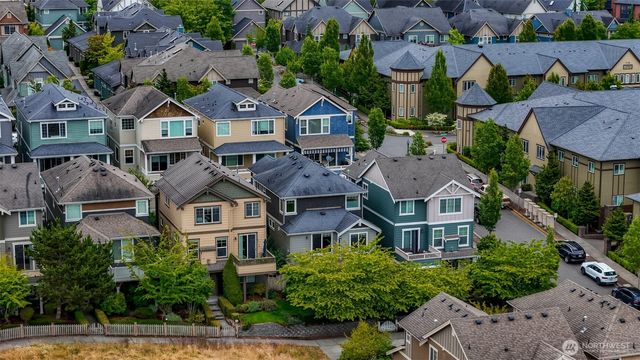 1757 9th Court NE, Issaquah, WA 98029
