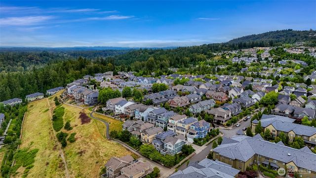 1757 9th Court NE, Issaquah, WA 98029