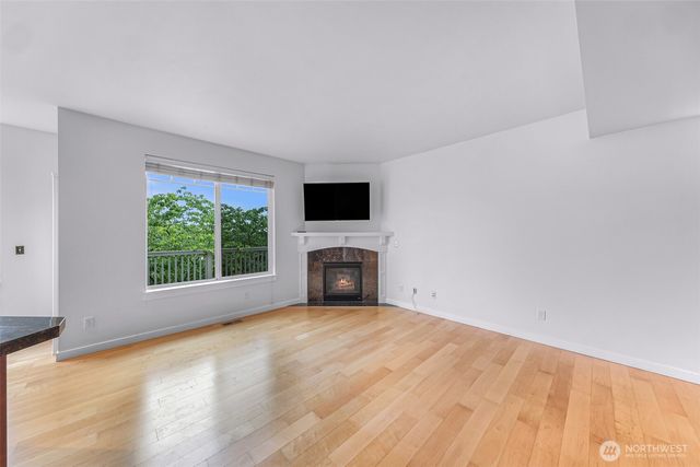1757 9th Court NE, Issaquah, WA 98029