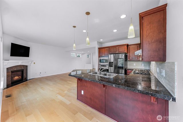 1757 9th Court NE, Issaquah, WA 98029
