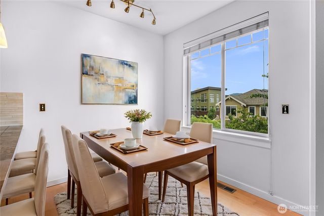 1757 9th Court NE, Issaquah, WA 98029