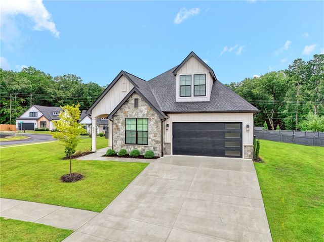 101 Pine Hill Way, Clemson, SC 29631