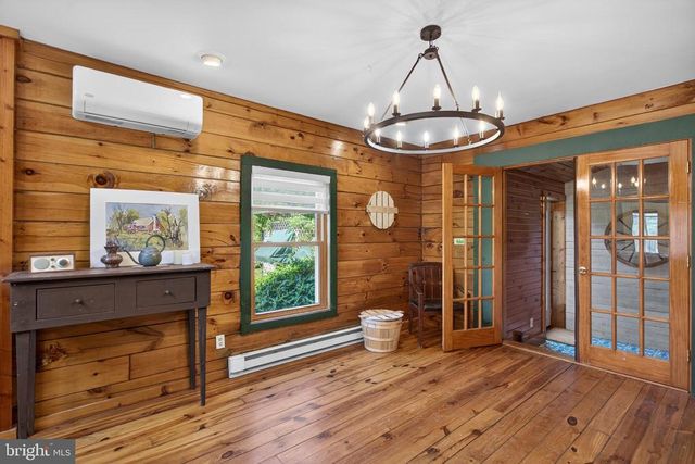 13016 BELLE MEADE LN, Markham, VA 22643
