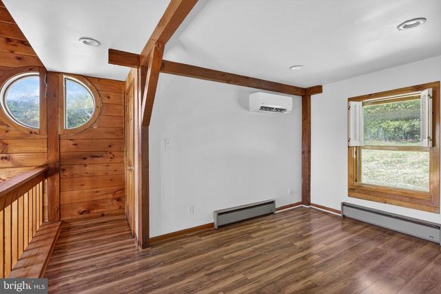 13016 BELLE MEADE LN, Markham, VA 22643