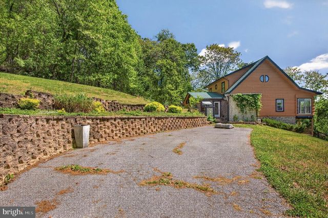 13016 BELLE MEADE LN, Markham, VA 22643