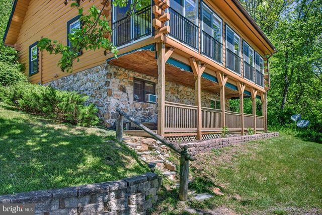 13016 BELLE MEADE LN, Markham, VA 22643