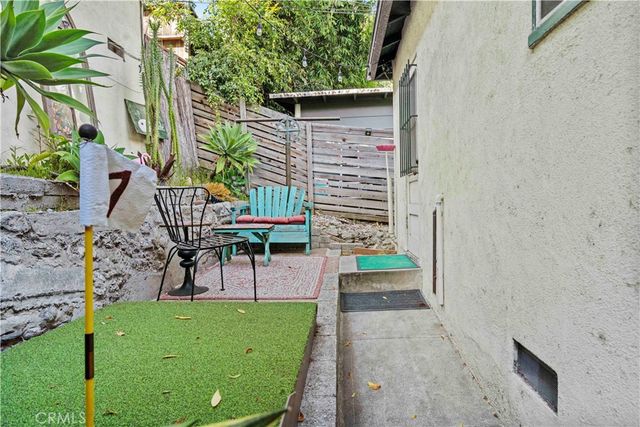 2051 Lake Shore, Los Angeles, CA 90039