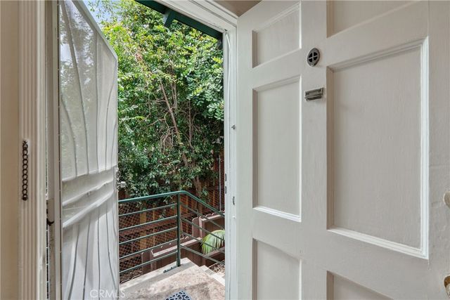2051 Lake Shore, Los Angeles, CA 90039