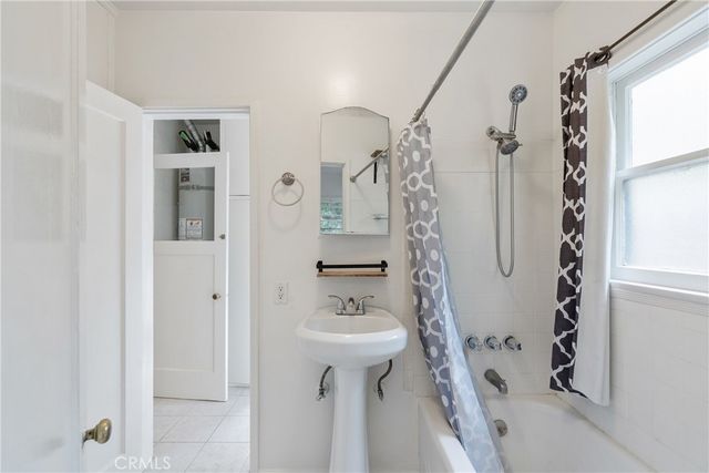 2051 Lake Shore, Los Angeles, CA 90039