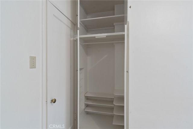 2051 Lake Shore, Los Angeles, CA 90039
