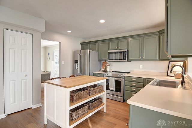 1387 Kelly Marie Court, Miamisburg, OH 45342