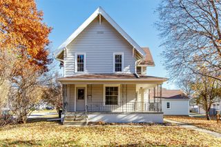 826 Duff Avenue, Ames, IA 50010