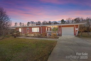 114 Valley Drive, Badin, NC 28009