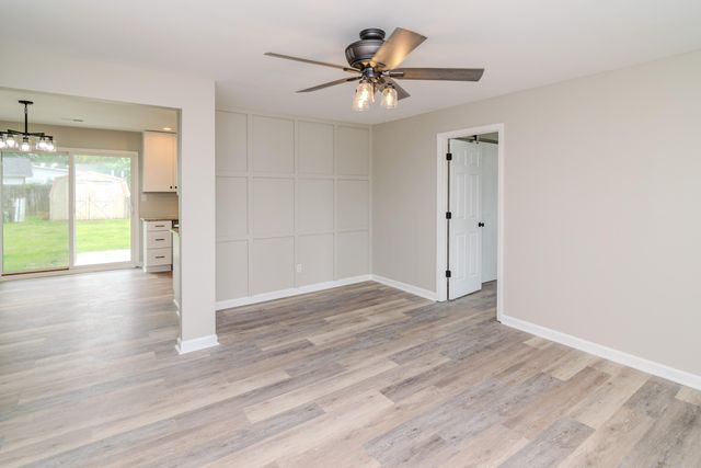 826 Mildred Street, Versailles, KY 40383