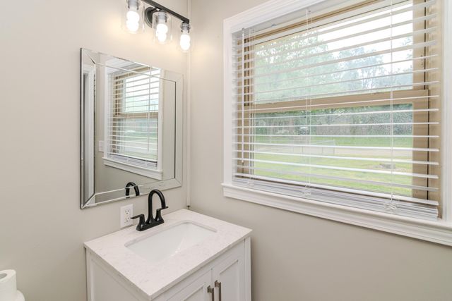 826 Mildred Street, Versailles, KY 40383