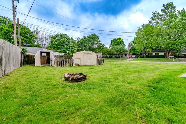 826 Mildred Street, Versailles, KY 40383