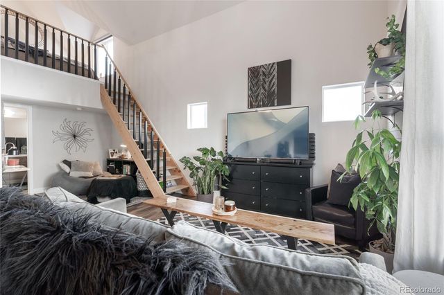 1075 Depew Street, Lakewood, CO 80214