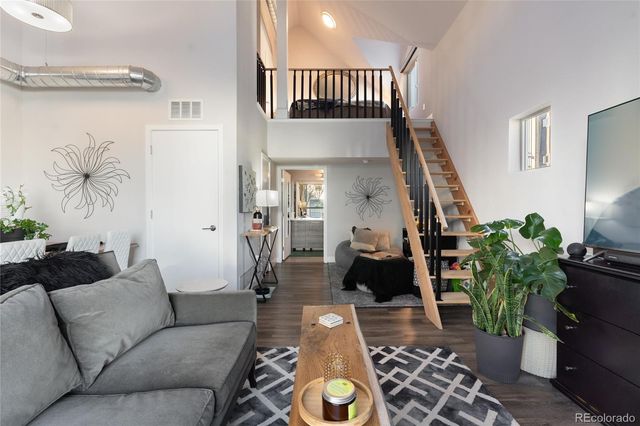 1075 Depew Street, Lakewood, CO 80214