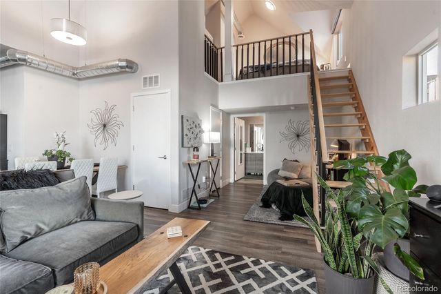 1075 Depew Street, Lakewood, CO 80214