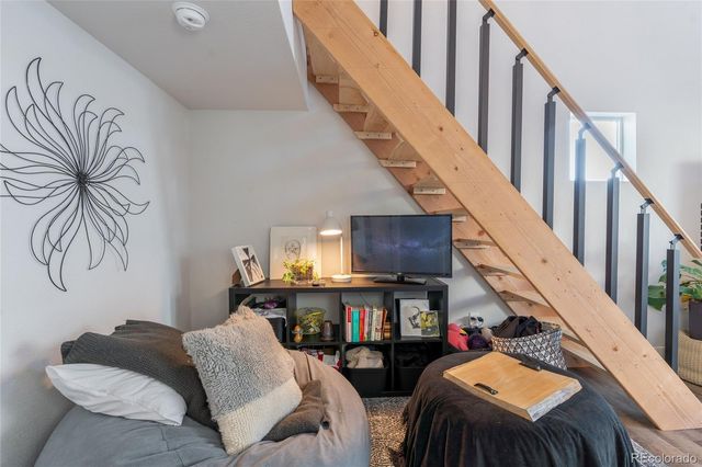 1075 Depew Street, Lakewood, CO 80214