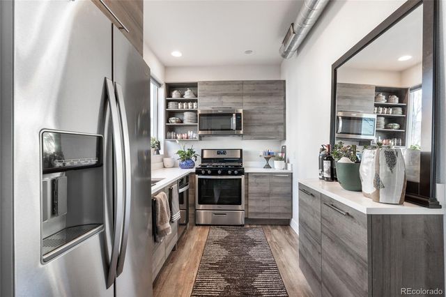 1075 Depew Street, Lakewood, CO 80214