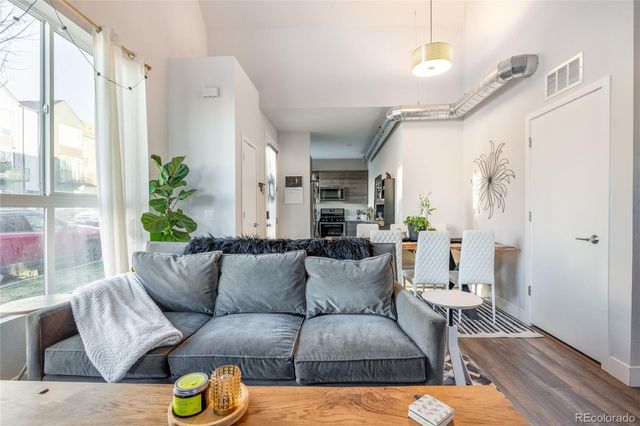 1075 Depew Street, Lakewood, CO 80214