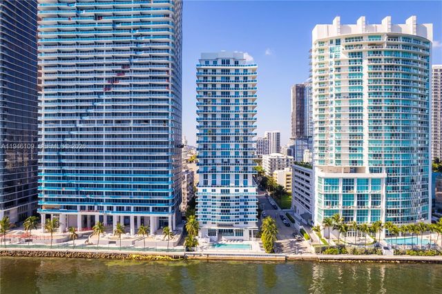 700 NE 25th St 2002, Miami, FL 33137