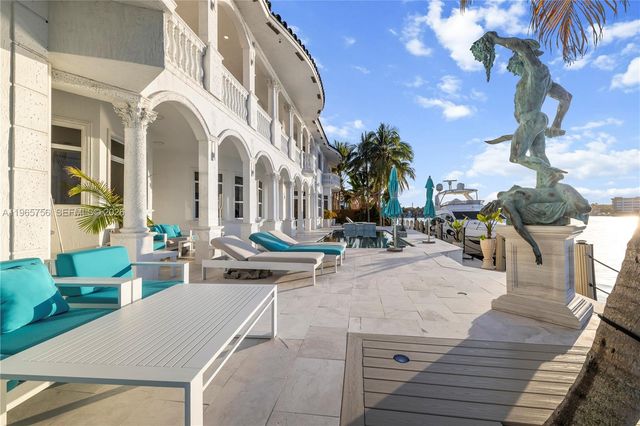 16479 NE 30th Ave, North Miami Beach, FL 33160