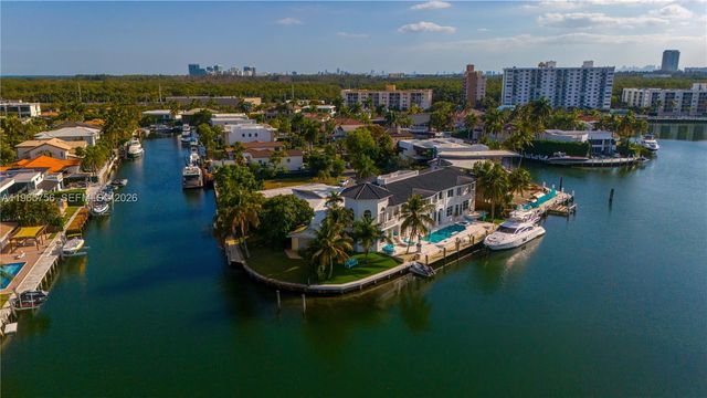 16479 NE 30th Ave, North Miami Beach, FL 33160