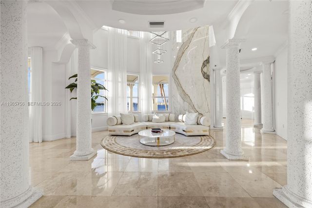 16479 NE 30th Ave, North Miami Beach, FL 33160