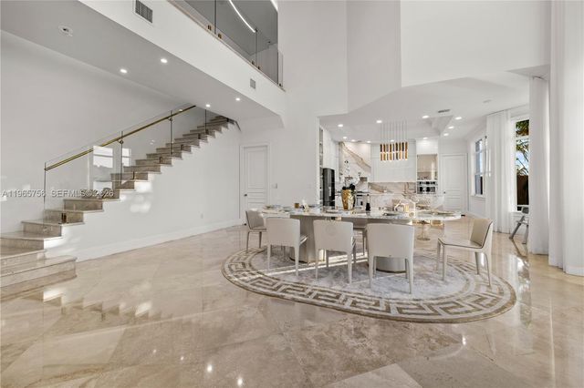 16479 NE 30th Ave, North Miami Beach, FL 33160