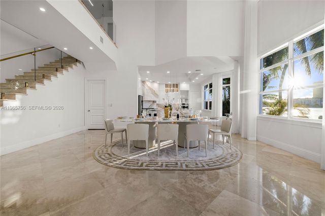 16479 NE 30th Ave, North Miami Beach, FL 33160