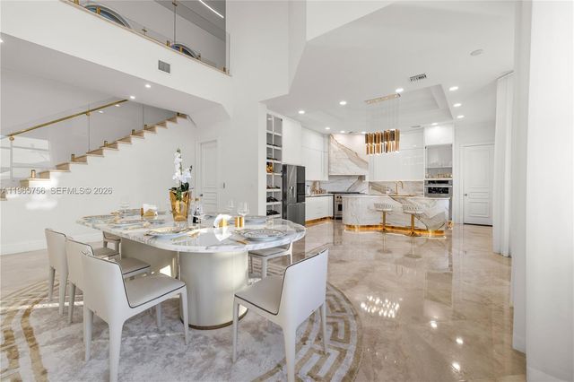 16479 NE 30th Ave, North Miami Beach, FL 33160