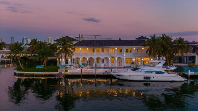16479 NE 30th Ave, North Miami Beach, FL 33160