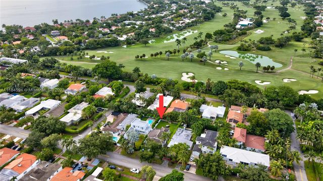 535 W 51st St, Miami Beach, FL 33140