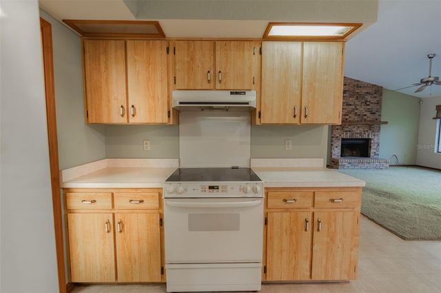 1325 S SPRING GARDEN AVENUE, Deland, FL 32720