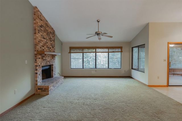 1325 S SPRING GARDEN AVENUE, Deland, FL 32720