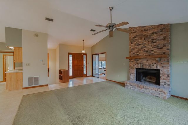 1325 S SPRING GARDEN AVENUE, Deland, FL 32720