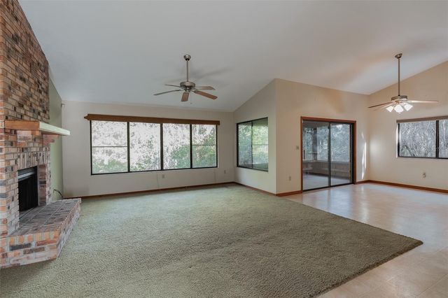 1325 S SPRING GARDEN AVENUE, Deland, FL 32720