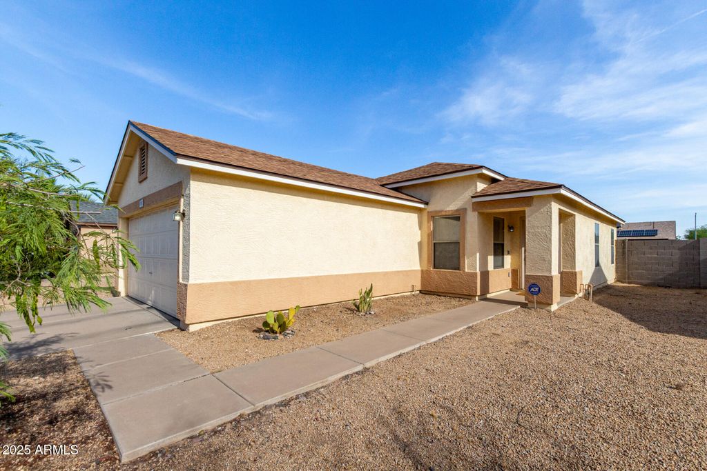 11801 W DAHLIA Drive, El Mirage, AZ 85335