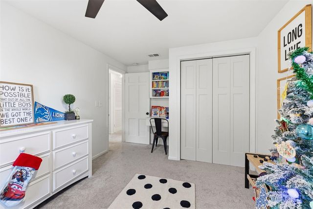 2735 Barfield Drive, Grand Rapids, MI 49546