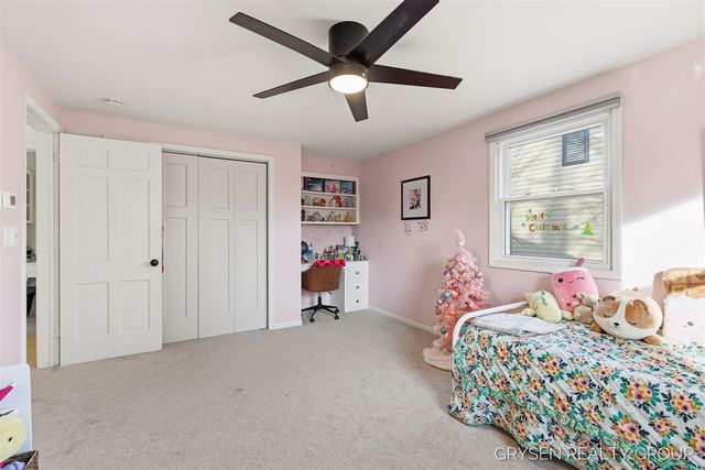 2735 Barfield Drive, Grand Rapids, MI 49546