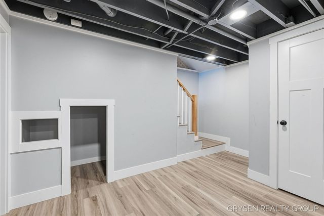 2735 Barfield Drive, Grand Rapids, MI 49546