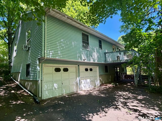 77 Evergreen Avenue, Hamden, CT 06518