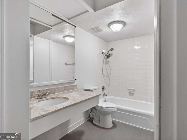 3091 Colonial Way H4, Atlanta, GA 30341