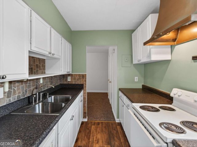 3091 Colonial Way H4, Atlanta, GA 30341