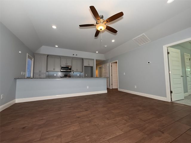 115 E Munson Street, Denison, TX 75021