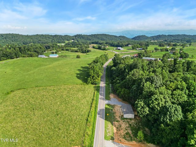 2745 Rheatown Road, Chuckey, TN 37641
